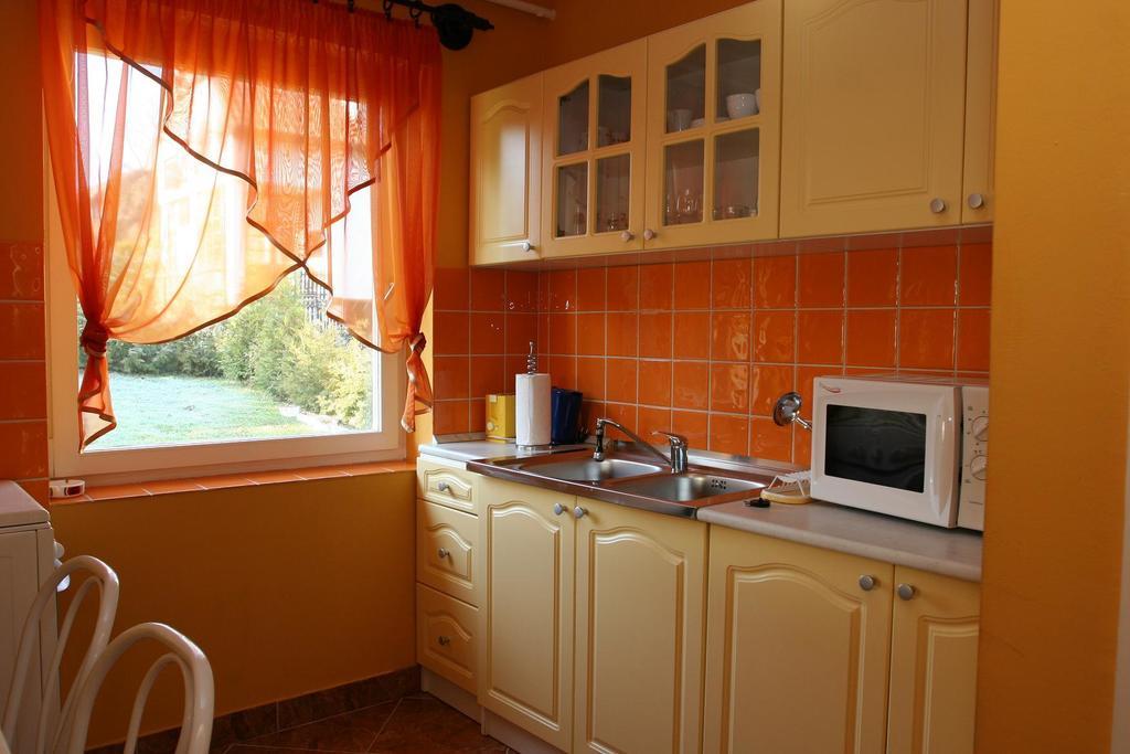 Edina Apartman Zalakaros Habitación foto