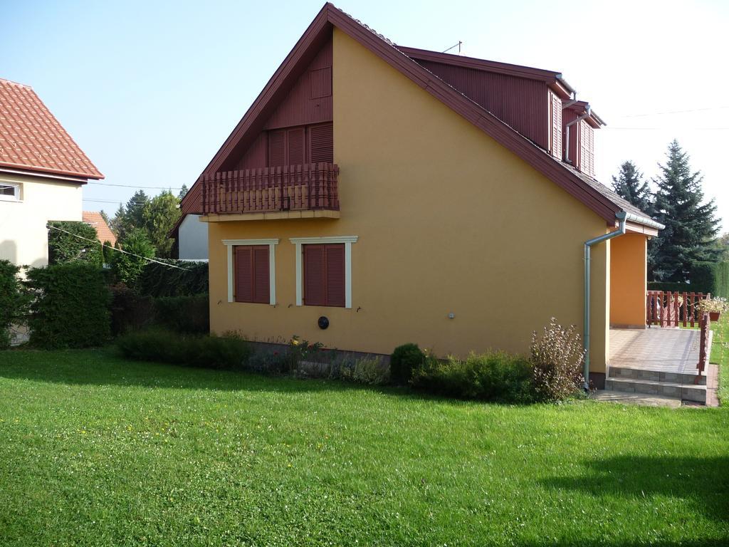 Edina Apartman Zalakaros Habitación foto